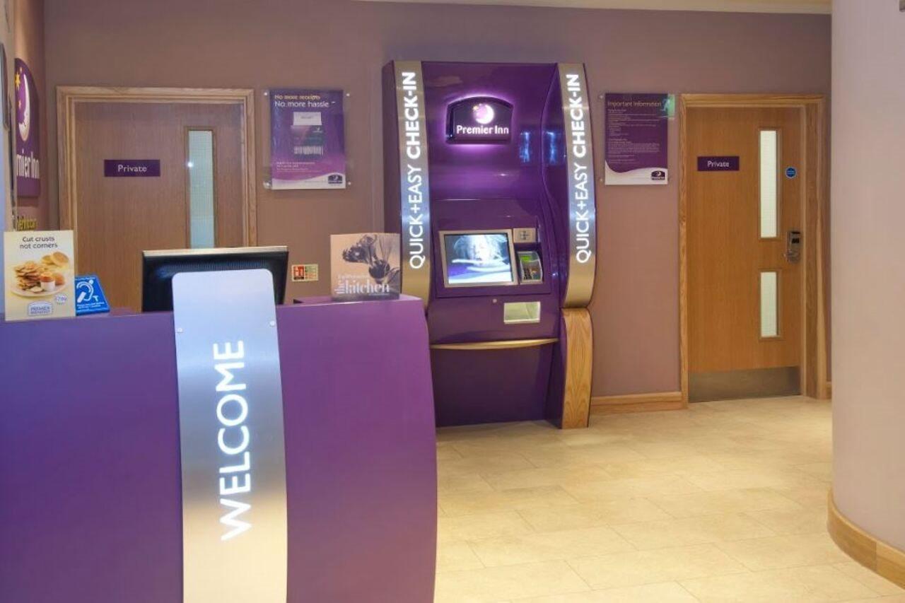 Premier Inn 基德明斯特 外观 照片