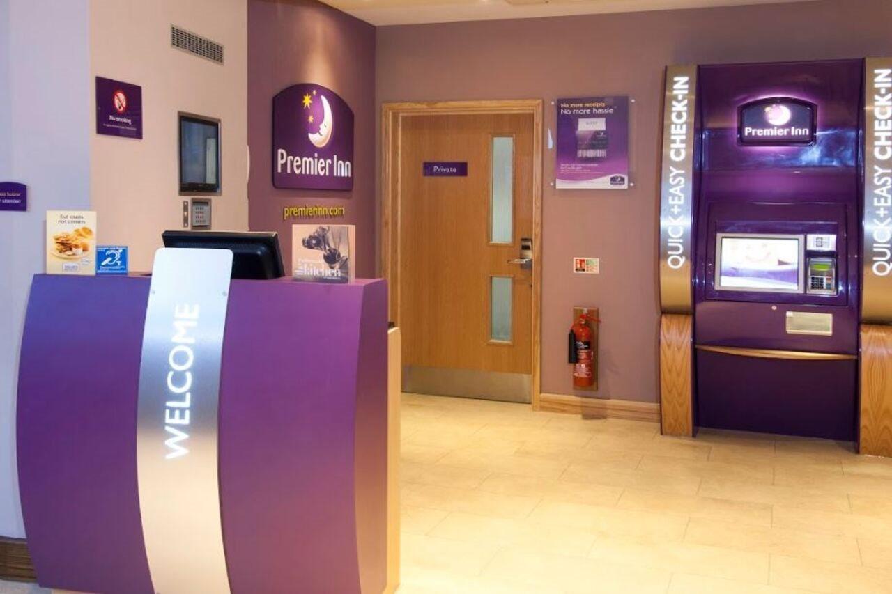 Premier Inn 基德明斯特 外观 照片